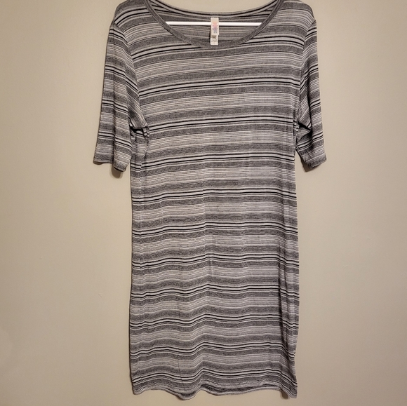LuLaRoe Black and Gray Julia Large Dress - Picture 1 of 4